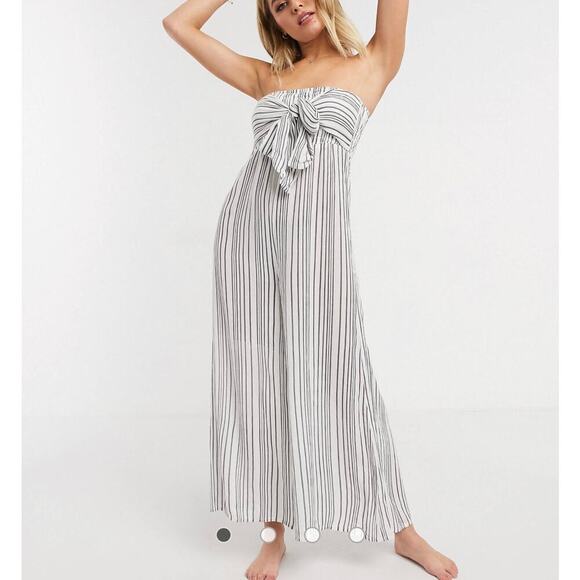 Lascana Tie Front Culotte Jumpsuit wide leg strapless wuite blue Romper SZ 4 - Picture 12 of 12